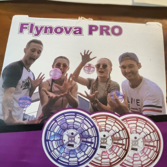 THE MOST TRICKED-OUT FLYING SPINNER  LOT OF 6PCS - Picture 8 of 9